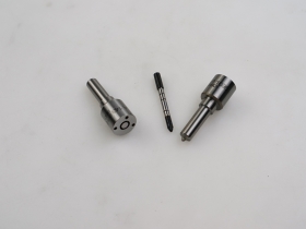 Common Rail Nozzle DLLA143P1696 for Fuel Injector 0445120127 0445120389